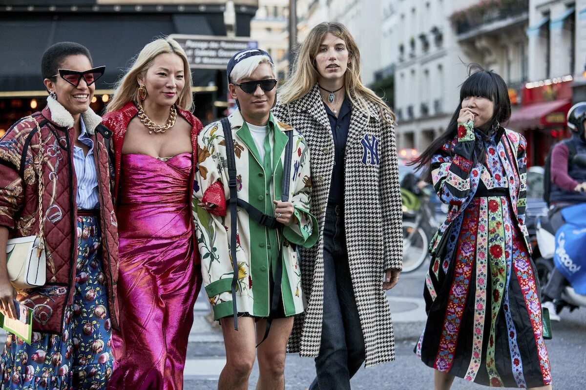 Стиль кэжуал для женщин. Париж мода. Эбба зингмарк 2020. Looks culture. Looks culture.