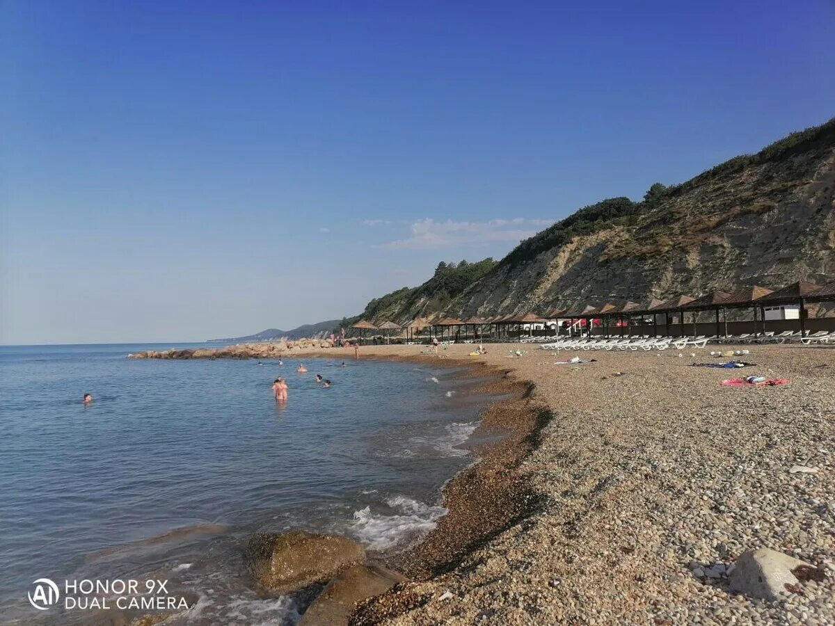 Пляж прохоровский в архипо осиповке. Бухта вулан фото. Архипо-осиповка пляж 2022. Прохоровский пляж архипо-осиповка фото. Норникель архипо осиповка.