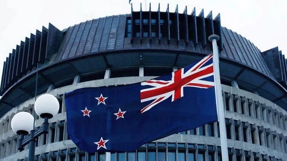Библиотека парламента новой зеландии в веллингтоне. Новая зеландия флаг и герб. Центральный банк новой зеландии. Флаг новой зеландии флаг новой зеландии. Великобритания форма правления.
