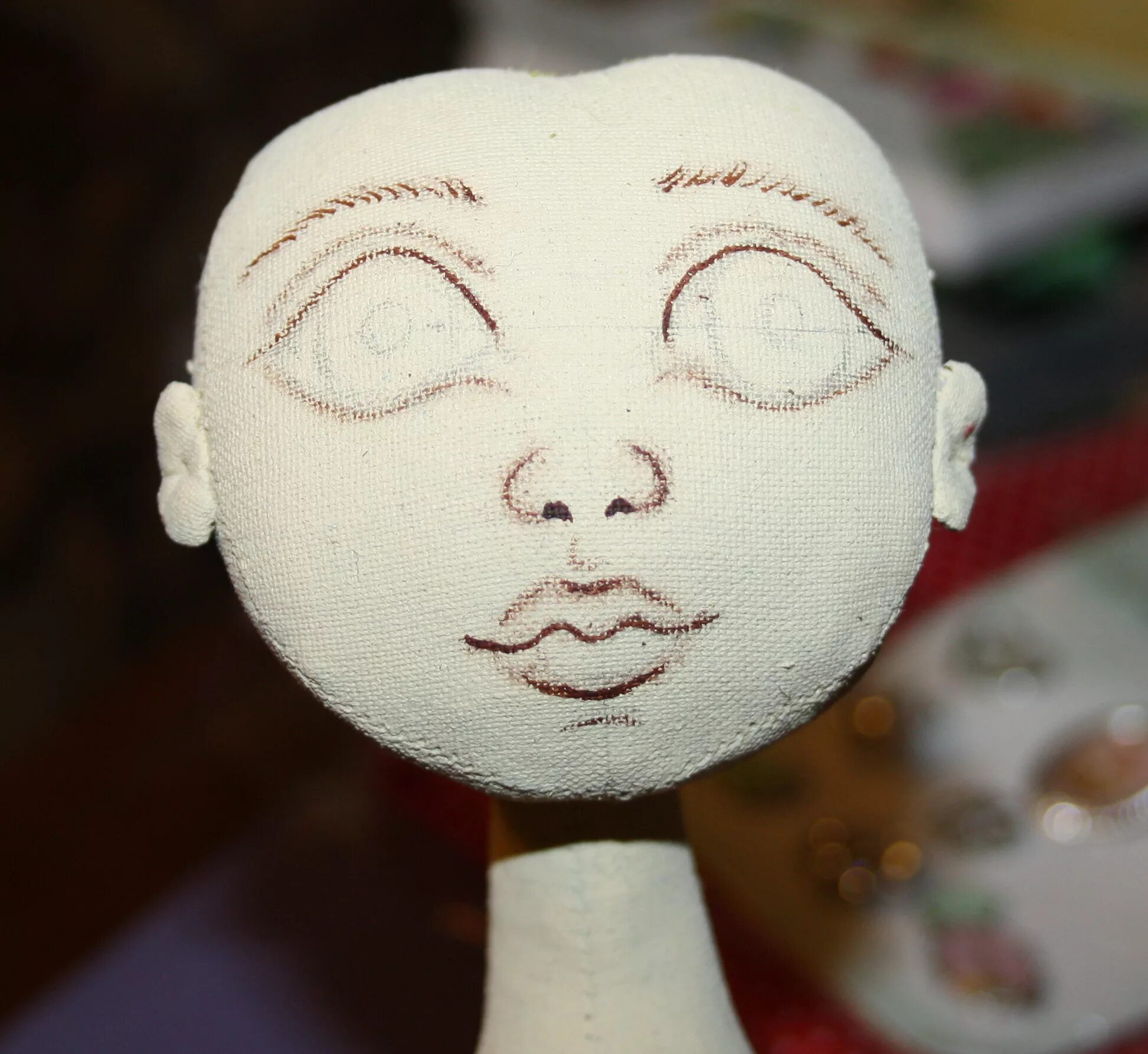 Красивые лица текстильных кукол. Лицо кукле мастер класс. Лицо вязаной куклы крючком. Лицо куклы из ткани. Роспись кукольного лица.