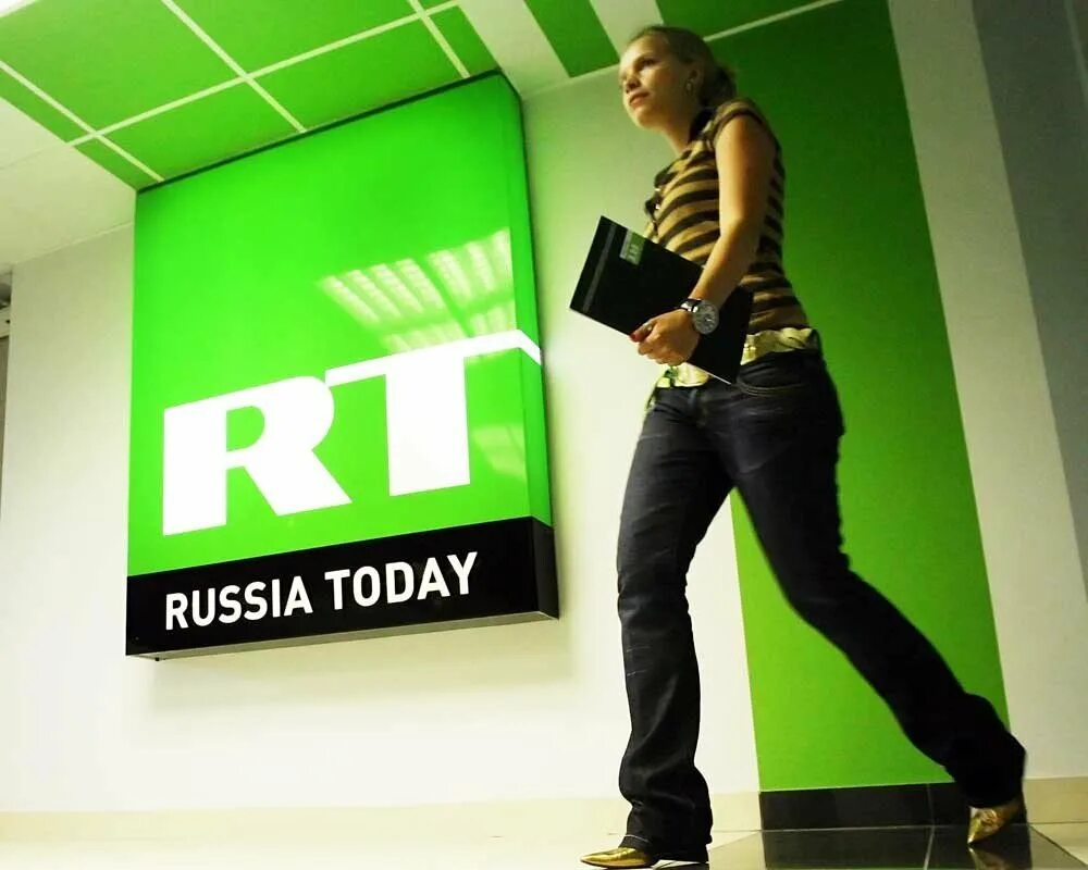 Russia today. Телеканал RT. Телеканал раша Тудей. Телеканал Russia today логотип.