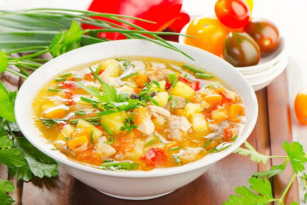 Суп овощами сыром и. Овощной суп. для супа. овощной суп с курицей. куриный суп с овощами.