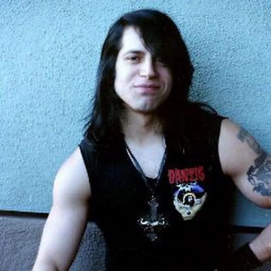 Glenn Danzig. Danzig молодой. Гленн Данциг в молодости. Danzig рост. Гленн данциг