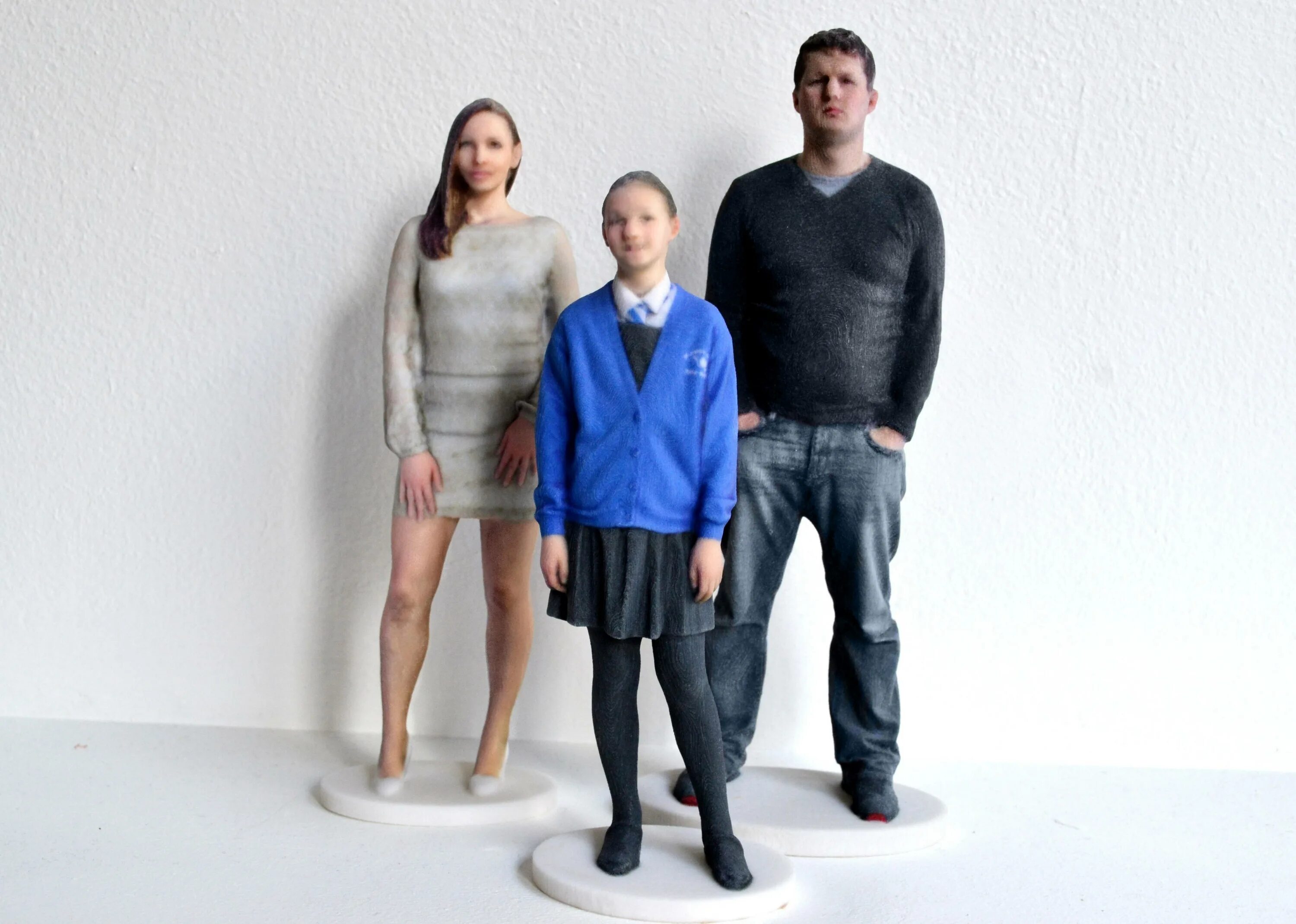 Модель человека фотографиям. Фигурки людей на 3д принтере. 3d принтер фигурки людей. 3d фигурка человека. Копия человека на 3d принтере.