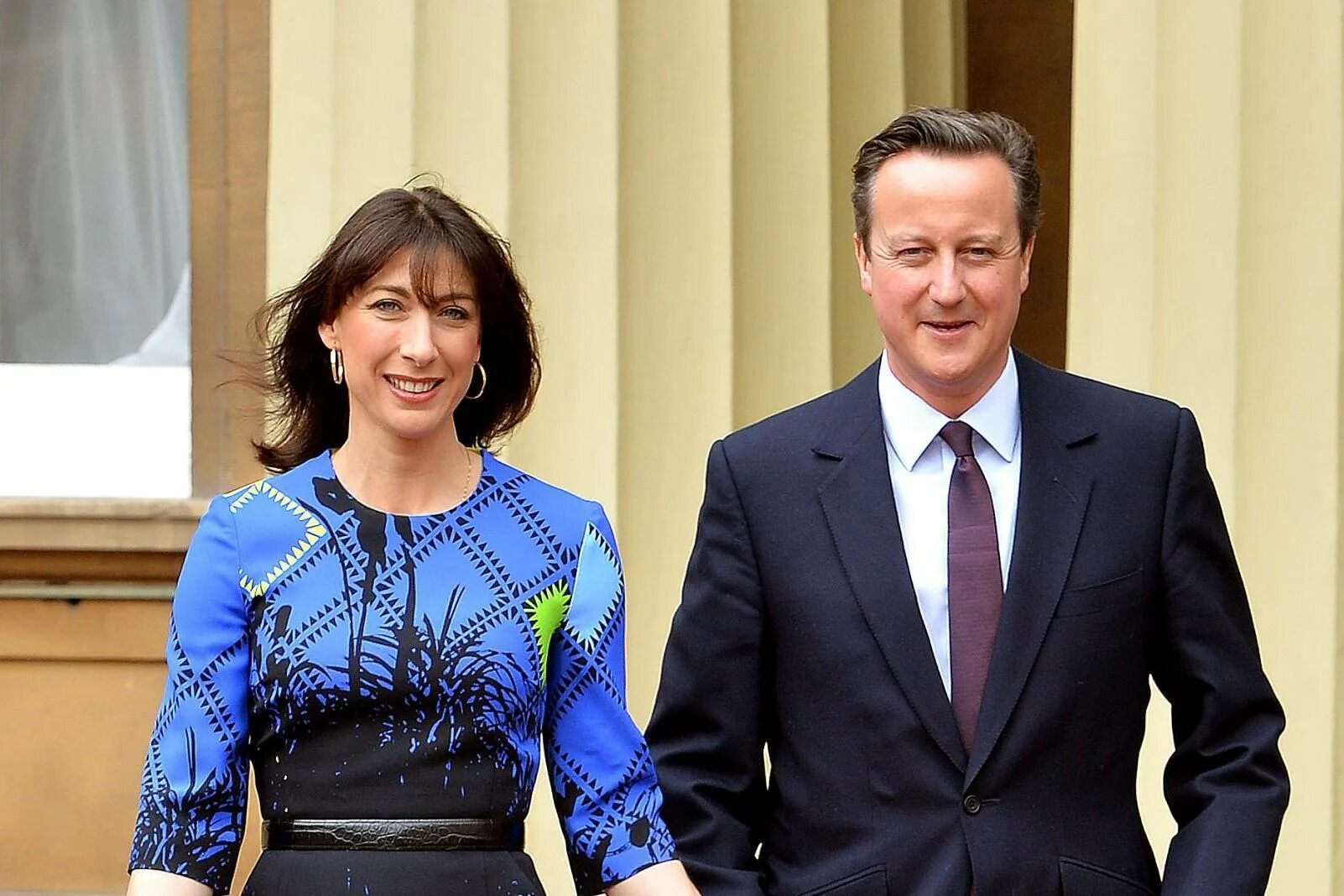 Дэвид Кэмерон с женой. Премьер министр Кэмерон. Кэмерон Дэвид и Саманта. Кэмерон министр Великобритании. Муж премьер министра