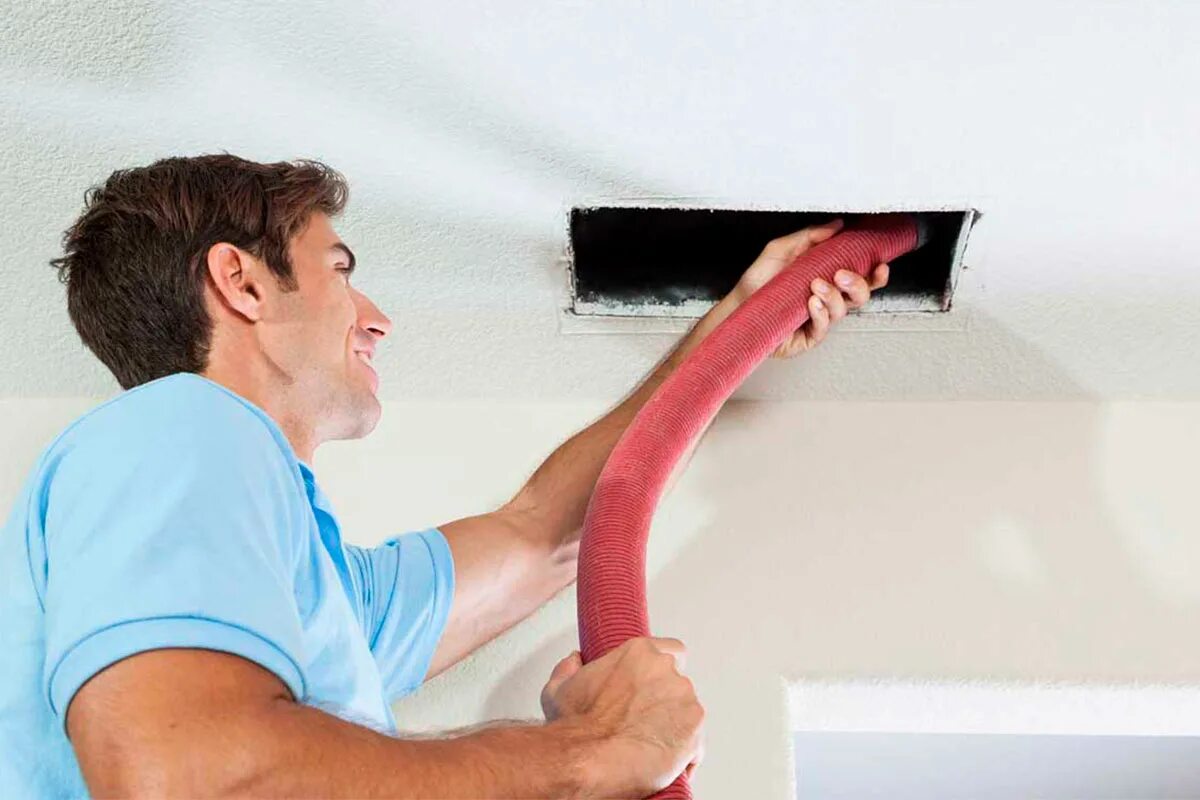 Как прочистить вентиляцию. Air Duct Cleaning. Прочистить воздуховод. Очистка воздуховодов. Прочистка вентиляции в квартире.