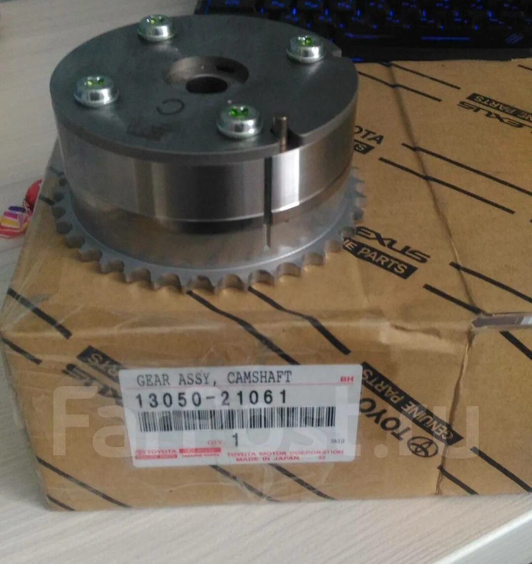 Муфта ввти 2 nz. Шестерня vvti 1zz-fe. Toyota 13050-37060. Toyota 1305028021. Шестерня vvti 1zz-fe.