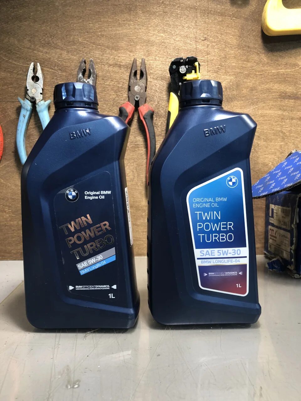 Bmw twinpower turbo. 83212465849 новая упаковка. Bmw twinpower turbo oil longlife-04 5w-30 синтетическое 1 л. Ll01 5w30 bmw. 83212465849 bmw масло моторное.