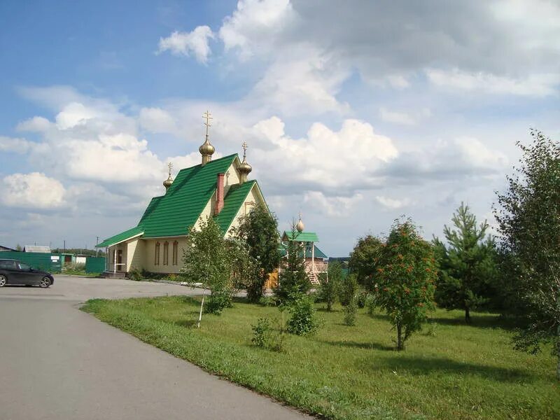 Святой источник кемерово. Храм Ксении Петербургской в Кемерово. Храм Святой блаженной Ксении Петербургской Кемерово. Святой источник Ксении Петербургской Кемерово. Часовня Ксении Петербургской Кемерово.