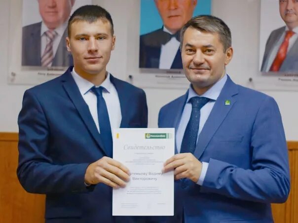 Как зовут начальника управления