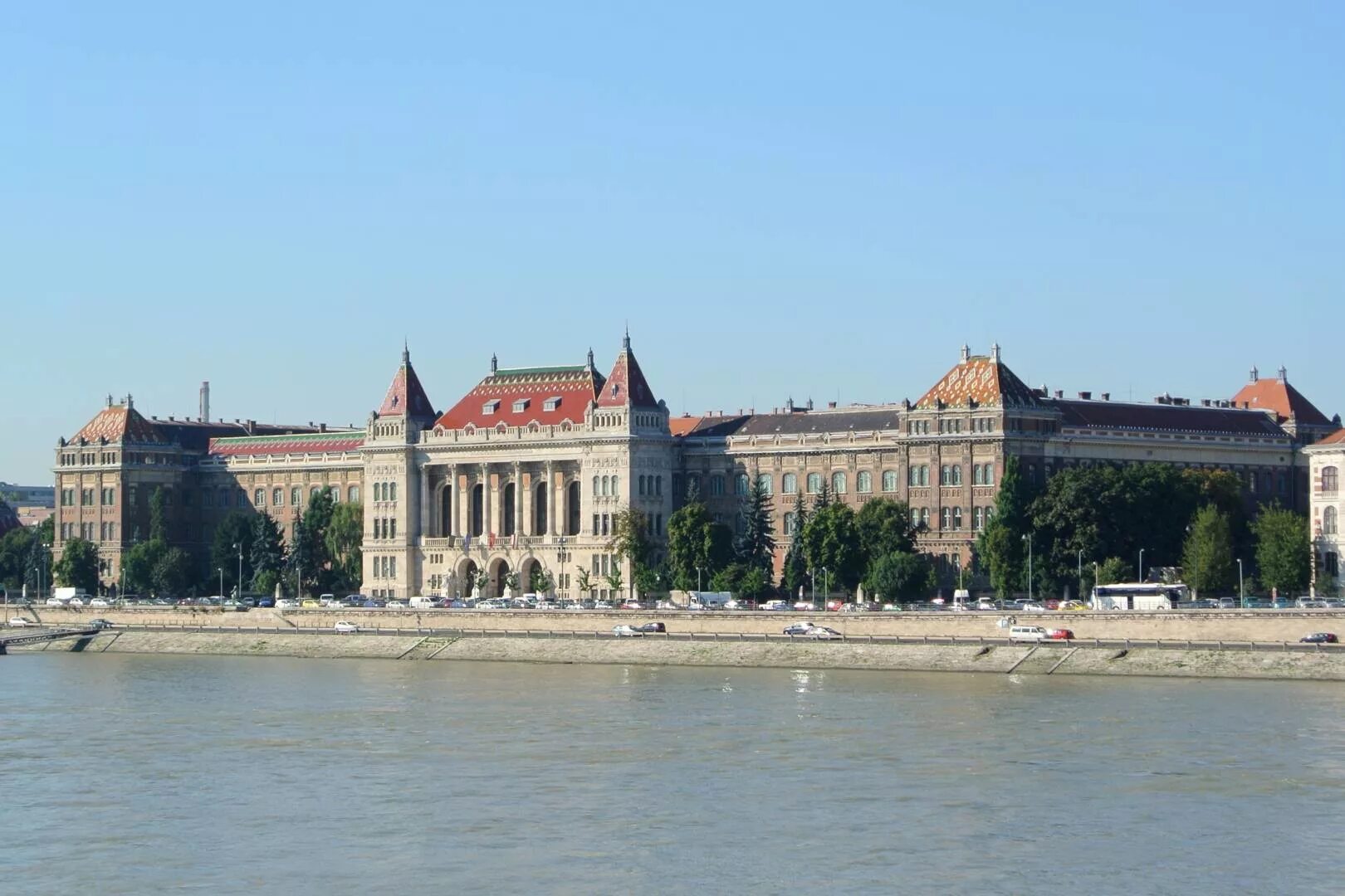 Budapest university. Будапештский университет технологии и экономики. будапешт университет. будапешт университет вито. (budapesti műszaki és gazdaságtudományi egyetem, вme).