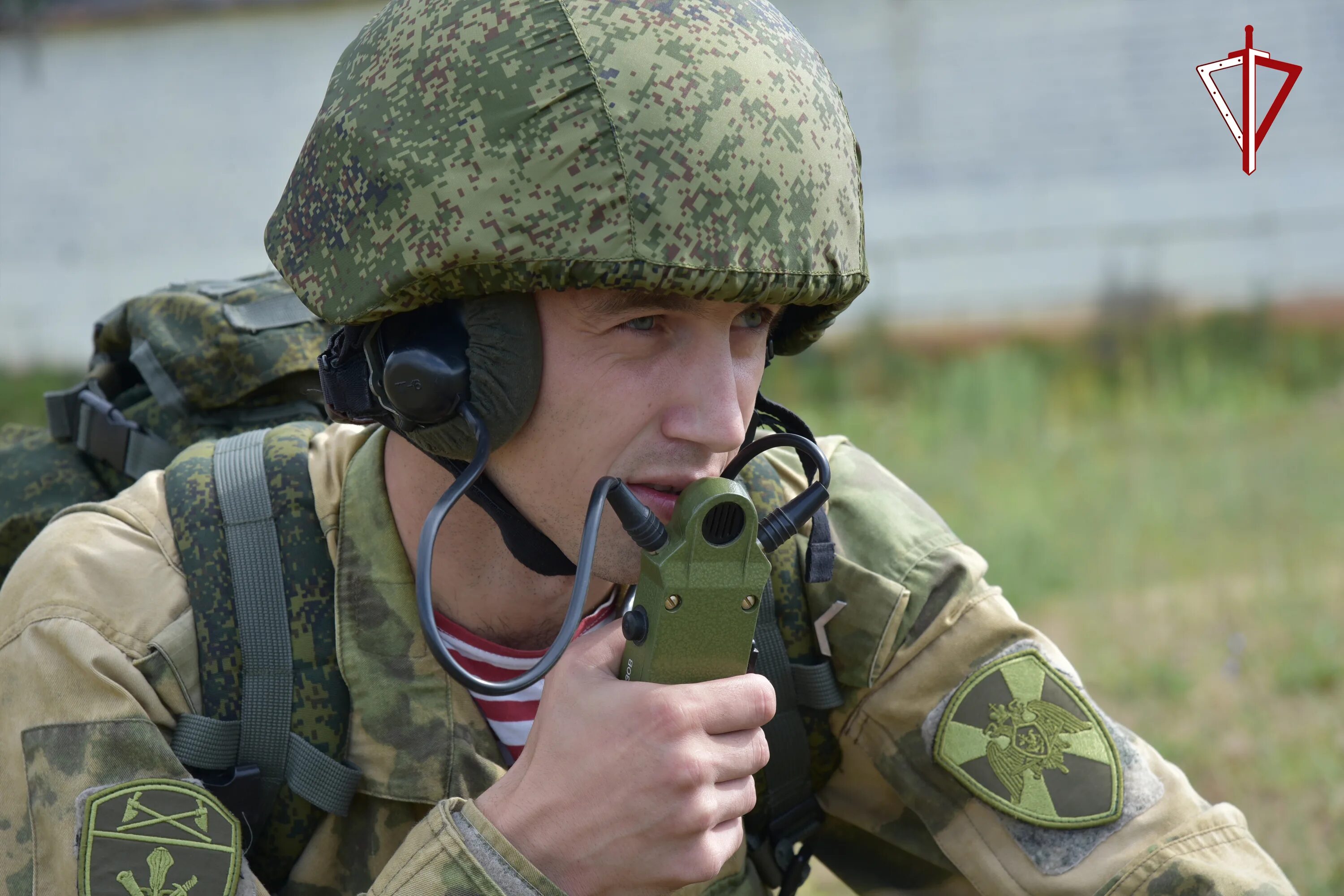 Очень военный день. Военный Связист. Росгвардия Связисты. Костюм связиста. Военная форма связистов.