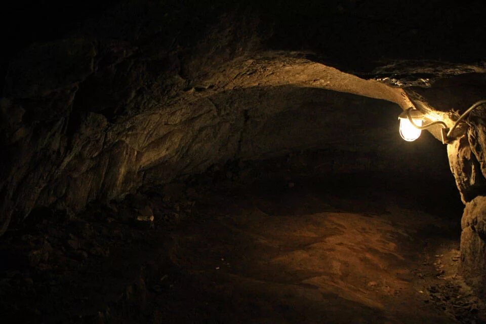 долина гротов бирюзовая катунь. тавдинские пещеры относят к числу основных природных. тавдинские пещеры относят к числу основных природных. тавдинские пещеры относят к числу основных природных. тавдинские пещеры относят к числу основных природных.