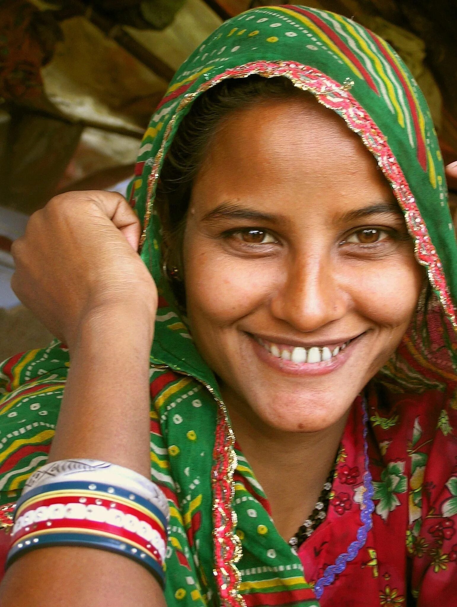 Village women. Хиндустанцы раса. Индийские девушки. Индусы женщины. Красивые люди Индии.