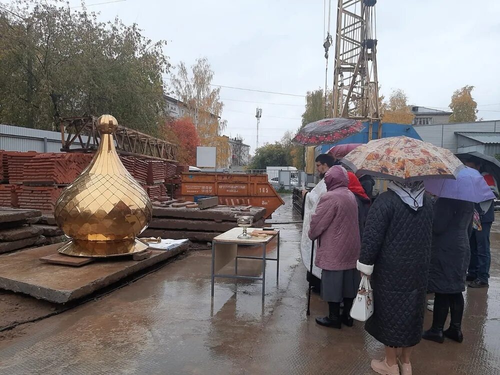 Часовня новомучеников электрозаводская. Храм на рудницкого киров. Камышлов, храм 40 мучеников. Храм 40 мучеников киров. Храм в честь сорока мучеников киров.
