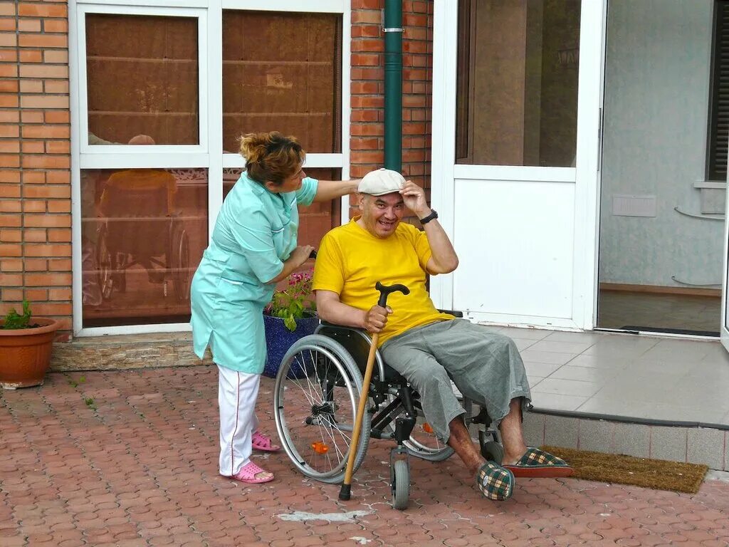 Пансионаты для психически больных nursing home. Пансионат для инвалидов SM-Pension Ащерино 9. Пансионат для пожилых. Санаторий для пожилых. Дом инвалидов.