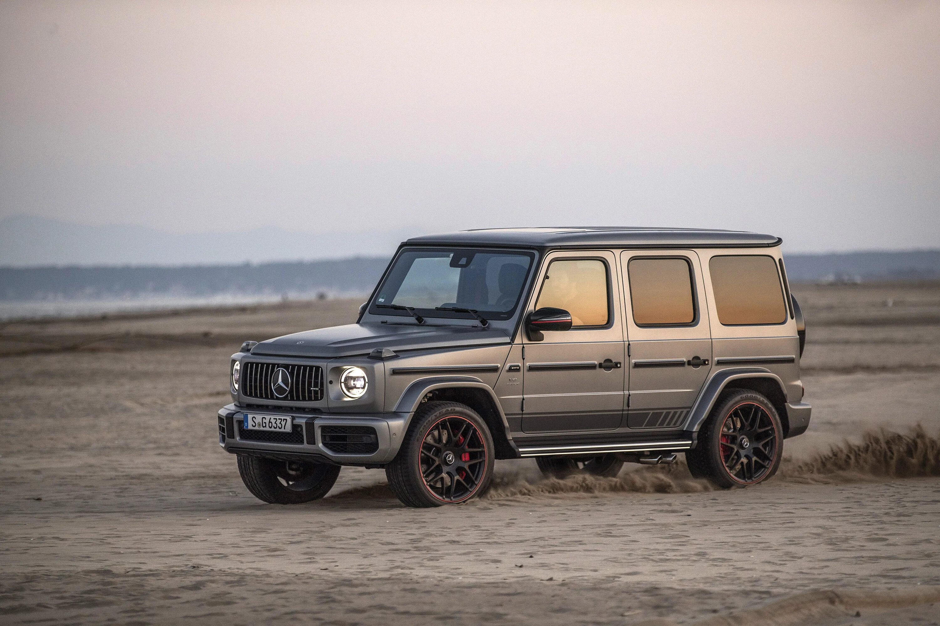 Купить новый гели. Mercedes Benz g63 AMG. Mercedes Benz AMG gt 63 s. Мерседес Гелендваген g63. Мерседес Гелендваген 63 AMG.