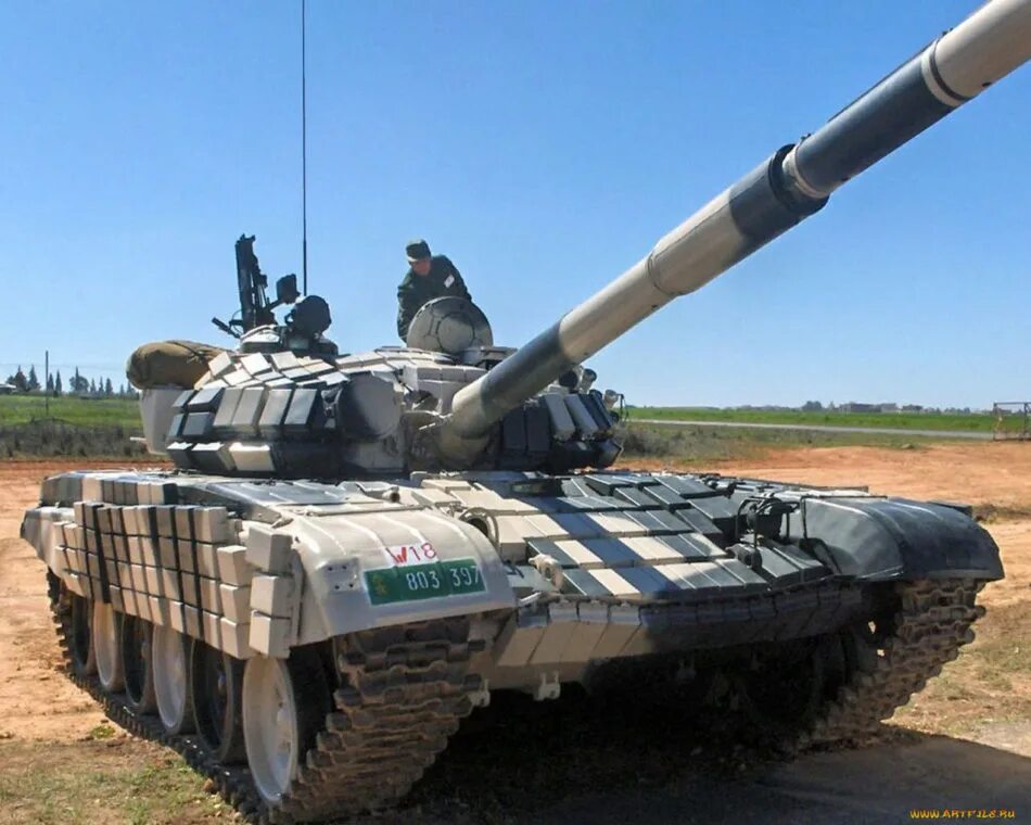Танковые вопросы. T-72 танк Марокко. Т 72 Марокко. Т-72б в Марокко. Танки т-72б Марокко.