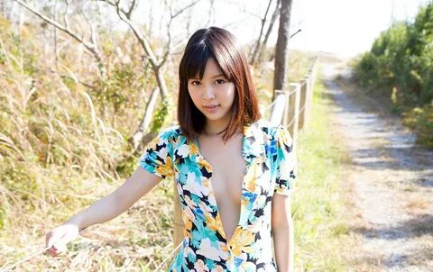 ใ จ ห ว ว ไ ป ก บ Tsukasa Aoi น ก ร อ ง ส า ว ไ อ ด อ ล ก ร า เ... 