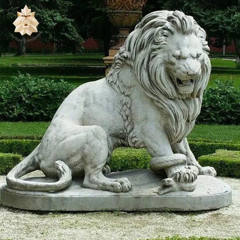 Статуя львов. Статуя Льва. Скульптура Лев Чистогорский. Скульптура «Лев и змея». Ацтецкий Лев скульптура.