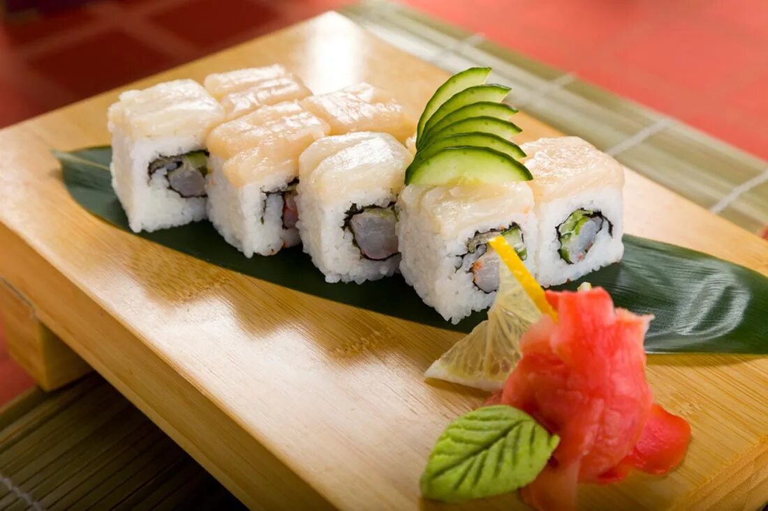 Фудзияма роллы пермь. Киото суши севастополь. Суши сан находка. Советская суши в находке. Роллы находка.