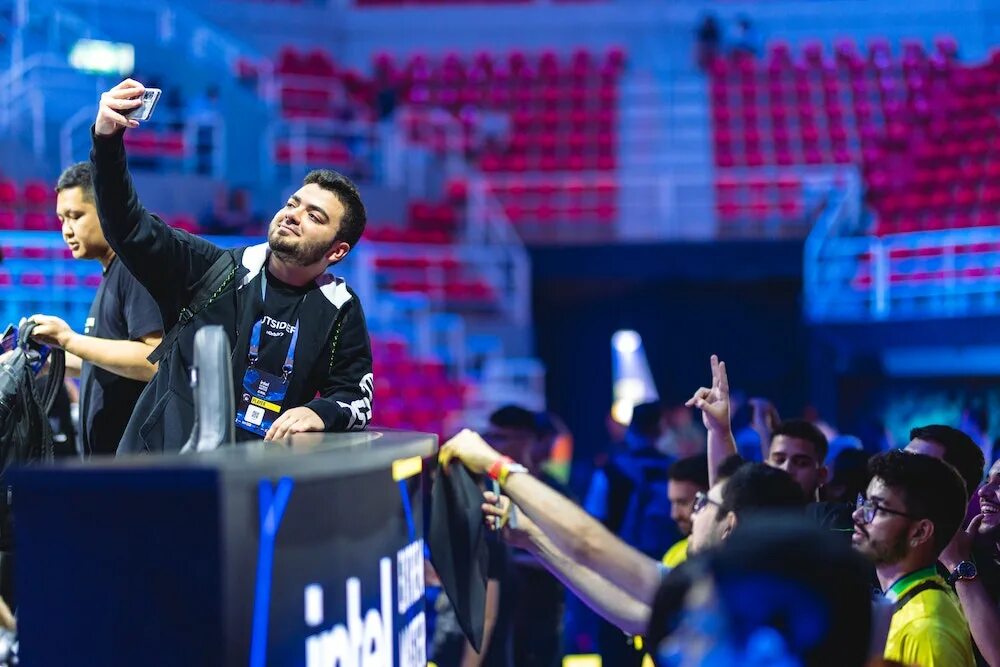 Iem rio. Арена IEM Rio Major 2022. IEM Rio Major 2022 фото. Пропуск зрителя IEM Rio Major 2022. Сцена на PGL Major Rio 2022.