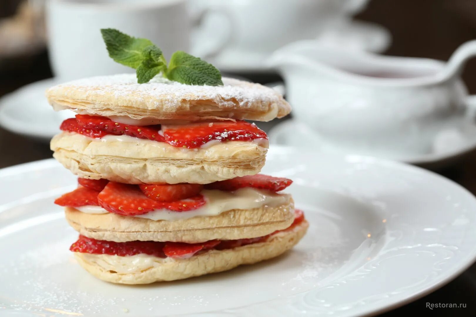 десерт мильфей маскарпоне. мильфей что это. мильфей что это. мильфей что это. мильфей наполеон.