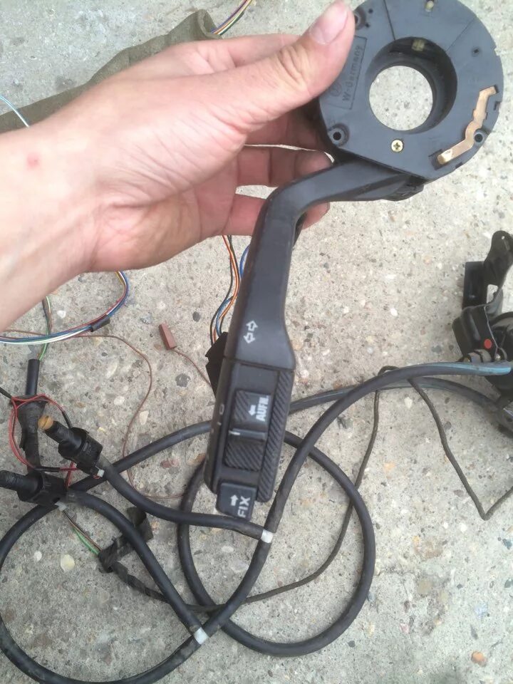 Круиз пассат. Круиз пассат. Переключатель круиз контроля пассат б3. Переключатель круиз контроля пассат б3. Круиз контроль пассат б6.