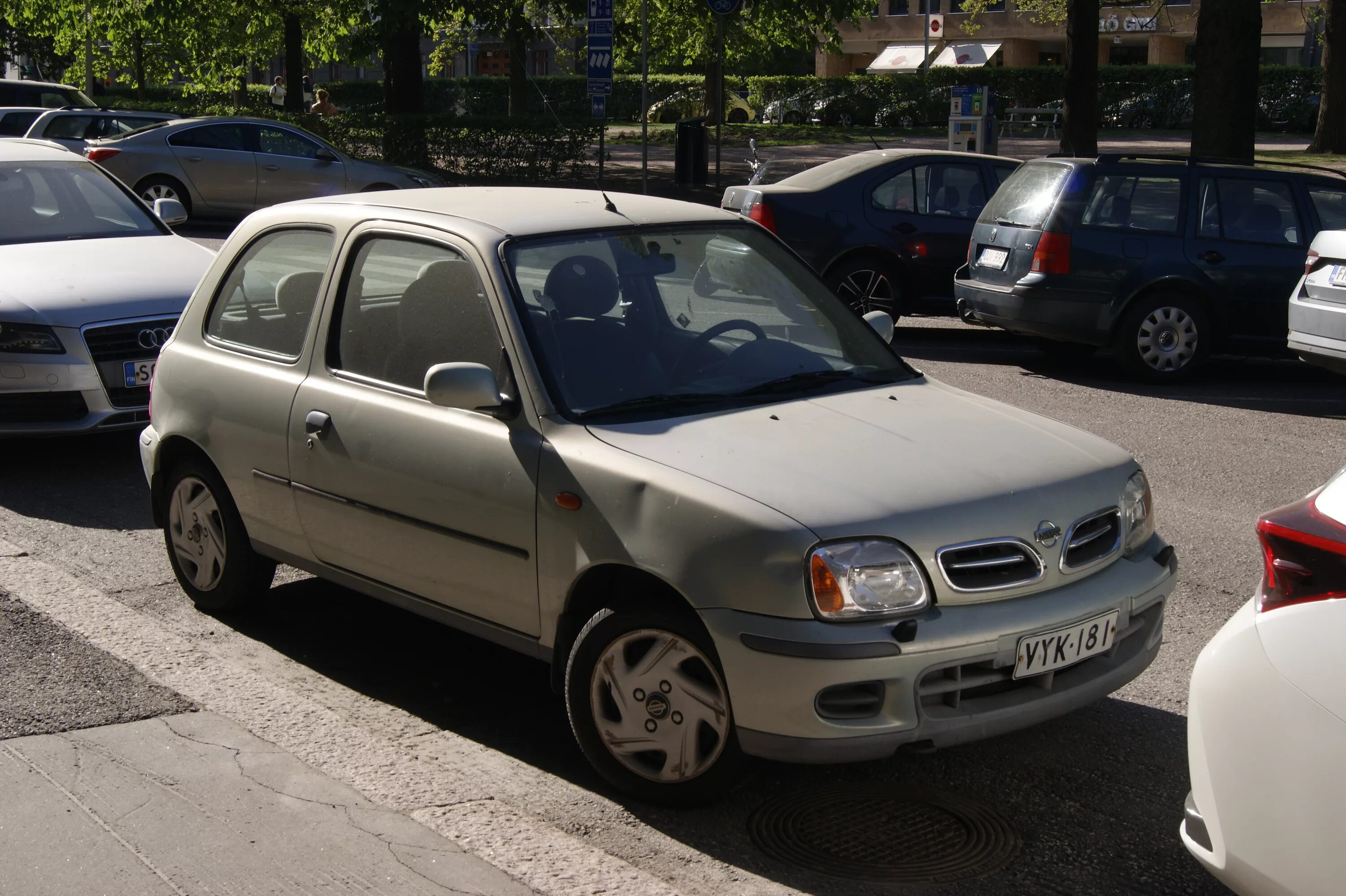 Ниссан микра 2001. Nissan micra k11. Ниссан микра 2001. Ниссан микра 2001. Nissan micra 2001.