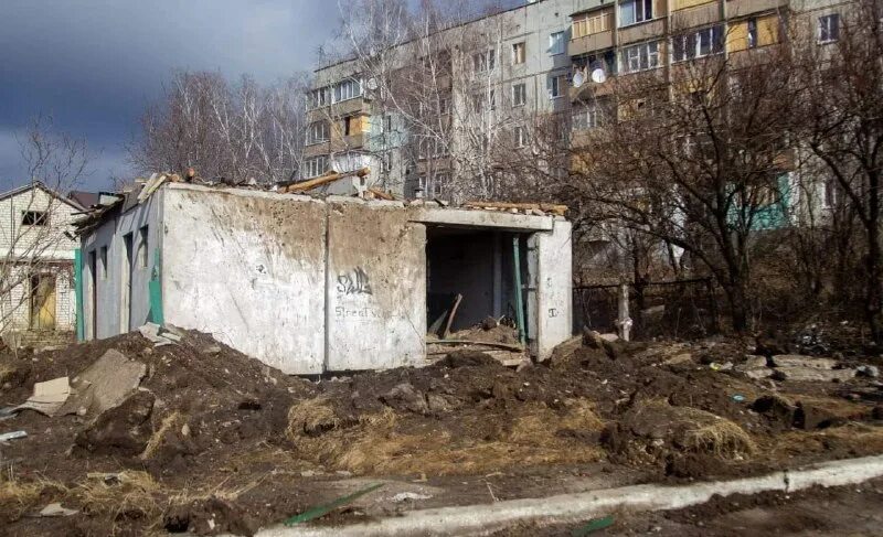 Снимки с донбасса разрушений. Купянск бои. Купянск фото сейчас. Астраханка мелитопольский район. Купянск сегодня.