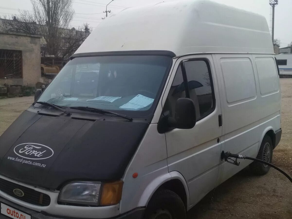 Купить форд бу в крыму. Ford Transit 1999. Форд Транзит 1999 2.5 дизель. Форд Транзит 1999 года. Ford Transit 1999 год.