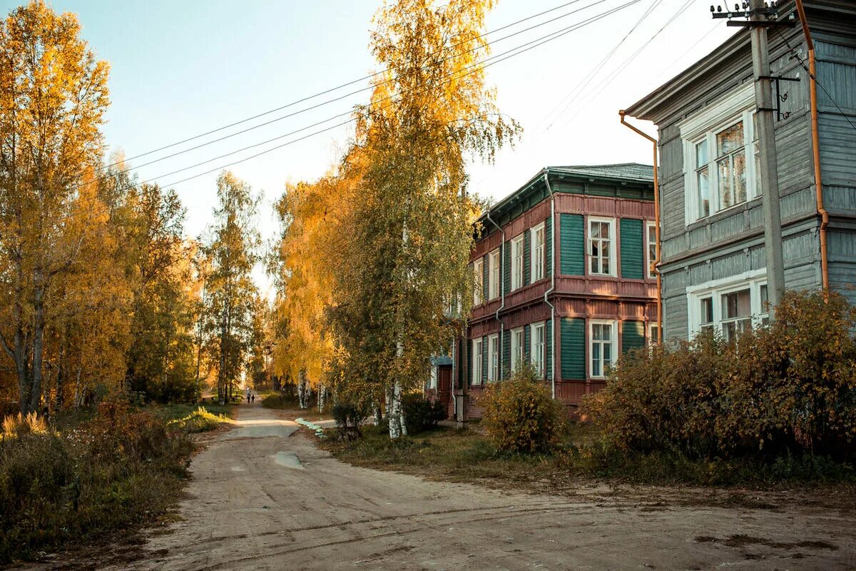 Вокзал город вельск. Вельск город. 88а. Вельск центр города. Вельск центр города.