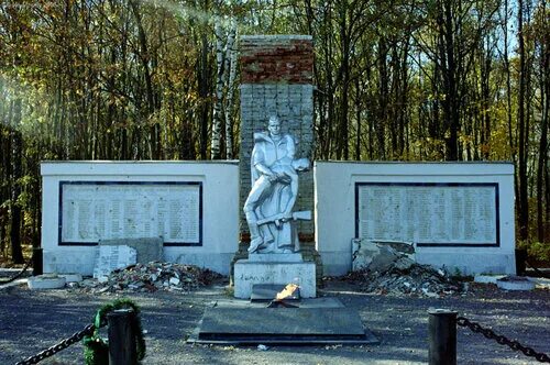 п ленинский тульской. спортивный комплекс в ленинском районе тульской области. город тула поселок ленинский. тула братская могила. п ленинский тульской.