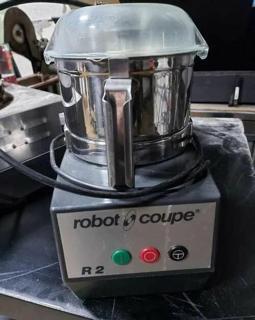 Куттер robot coupe r10e. Куттер robot coupe r10e(21391). Куттер robot coupe r2. Куттер robot coupe r15. Robot coupe r3-1500.