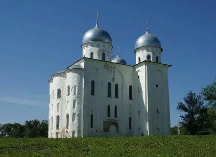 Соборы юрьева