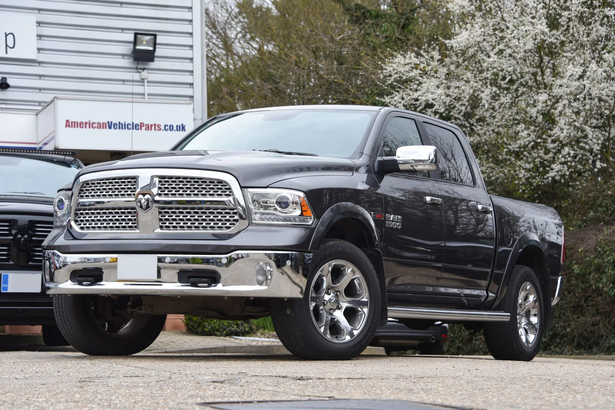 Додж дизель купить. Dodge Ram 2015. Dodge dodge Ram 2015. Dodge Ram 1500. Додж рам 1500 2015.