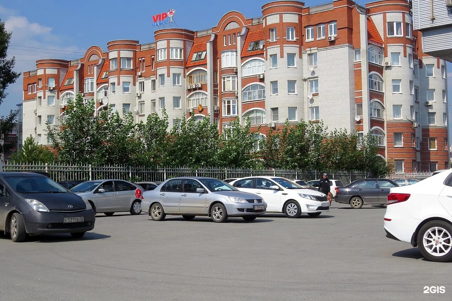 Корп. Севастопольская 10 к 1 тюмень. Севастопольская 10 к 1 тюмень. Улица севастопольская тюмень. Севастопольская 25 тюмень.