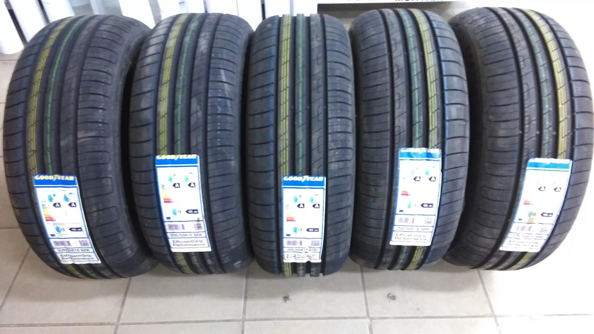 Goodyear EFFICIENTGRIP Performance 2 215/55 r17 94w. 215 55 17 Goodyear EFFICIENTGRIP Performance. Goodyear EFFICIENTGRIP Performance 2 205/55 r16 94w XL. Goodyear EFFICIENTGRIP Performance 2 225/50 r17 98w XL.