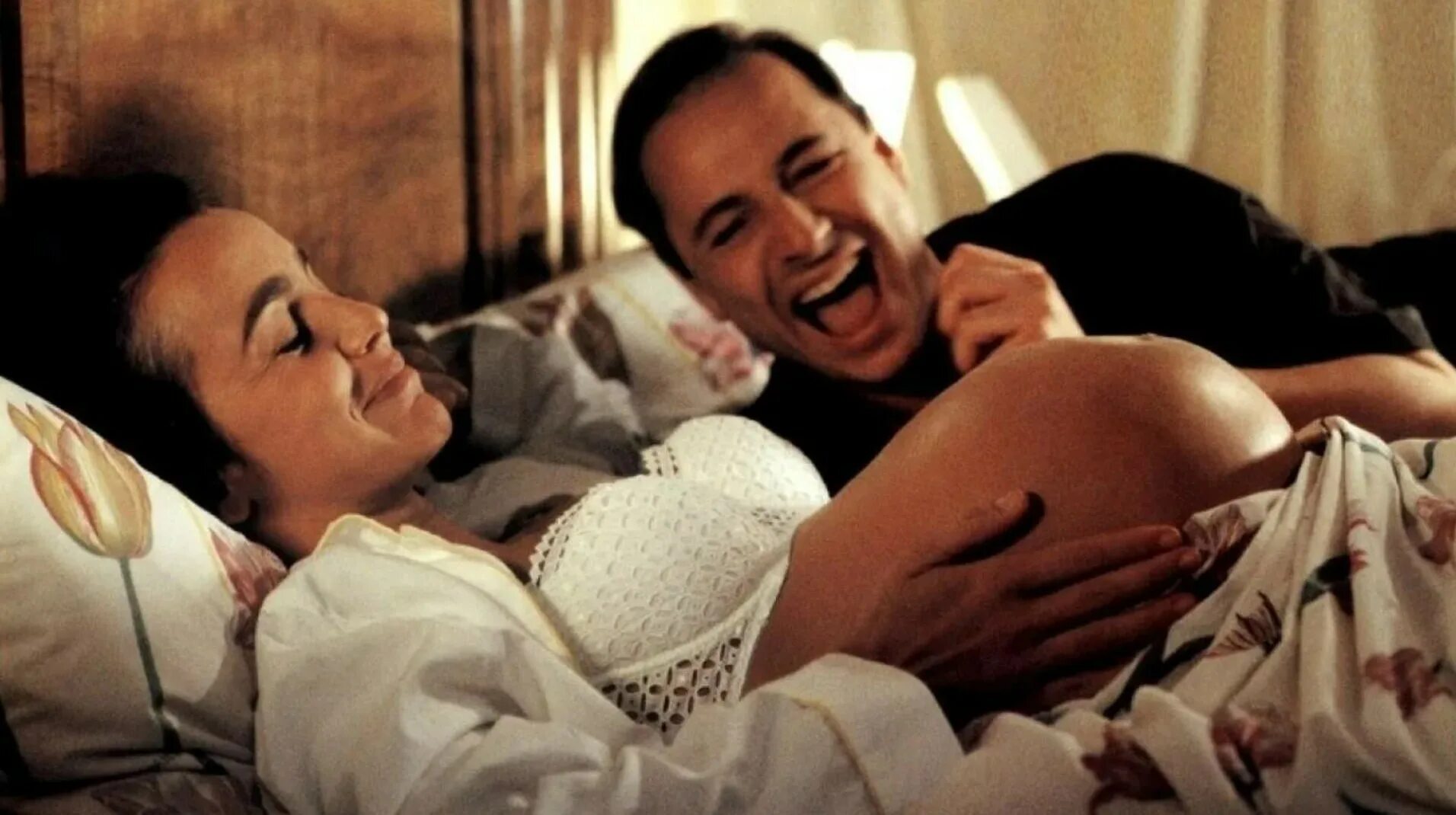 Просмотров 9 месяцев назад. Меган фокс сцены. Просмотров 9 месяцев назад. Первый поезд после прорыва блокады. Смотреть это девятый день.