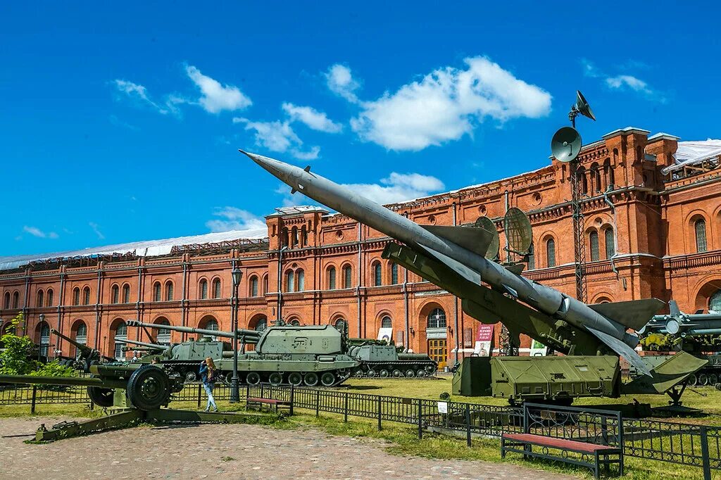 Военно исторический центр. Военно-исторический музей артиллерии в Санкт-Петербурге. СПБ военно исторический музей артиллерии. Музей инженерных войск и артиллерии Санкт-Петербург. СПБ музей артиллерии инженерных войск.