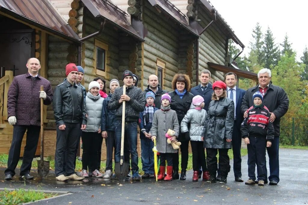 Посёлок Головеньковский. ГУ то Головеньковский детский дом-интернат. Головеньковский детский дом Щекино. Тульской области "Головеньковский детский дом-интернат". Интернат гу