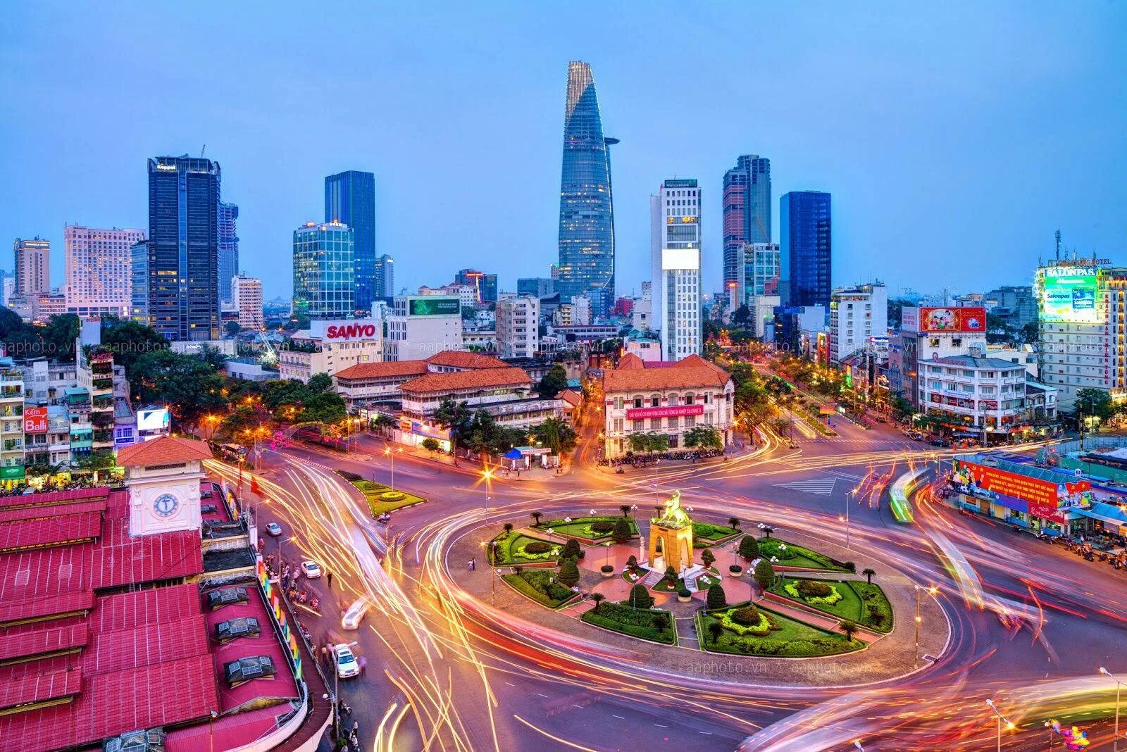 Pho chi minh. Хошимин сити. хошимин вьетнам. город сайгон во вьетнаме. ho chi minh city вьетнам.