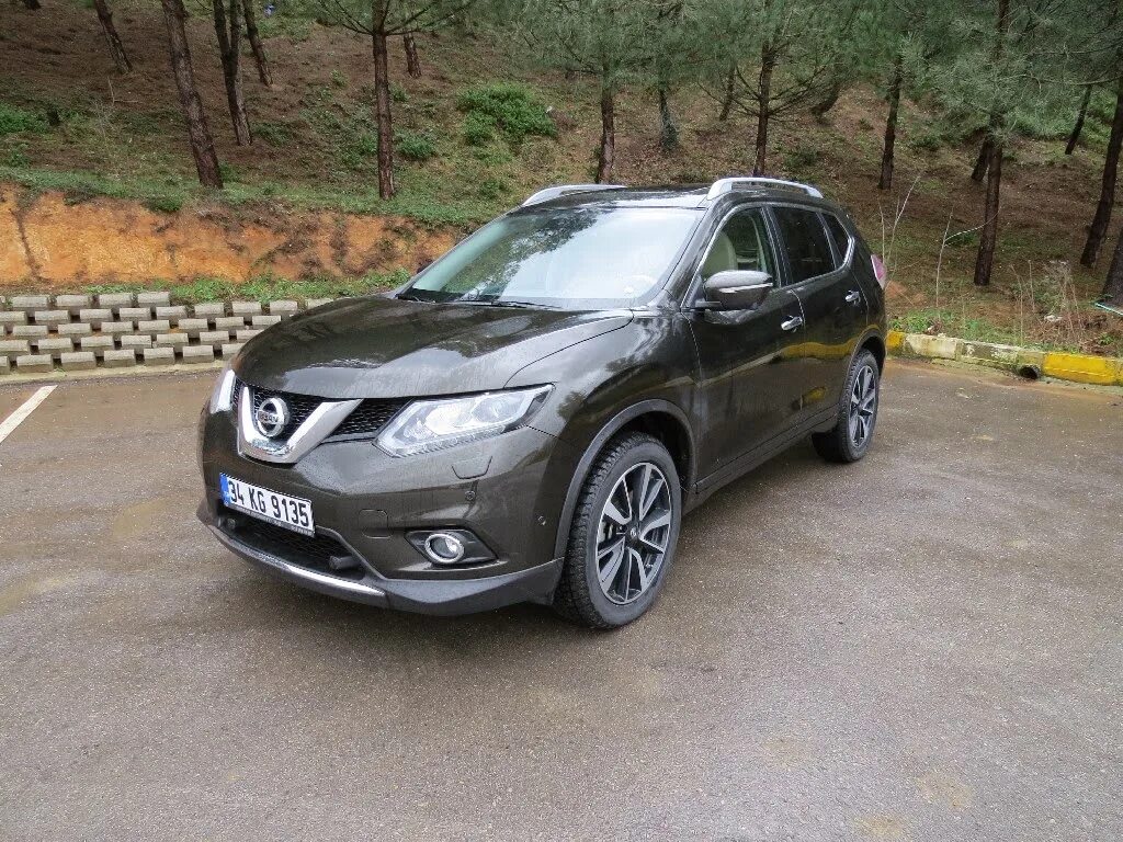 X trail dci. Nissan x Trail 1.6. Nissan x-Trail, 2016 дизель. Ниссан х Трейл DCI. Nissan x-Trail Columbia.