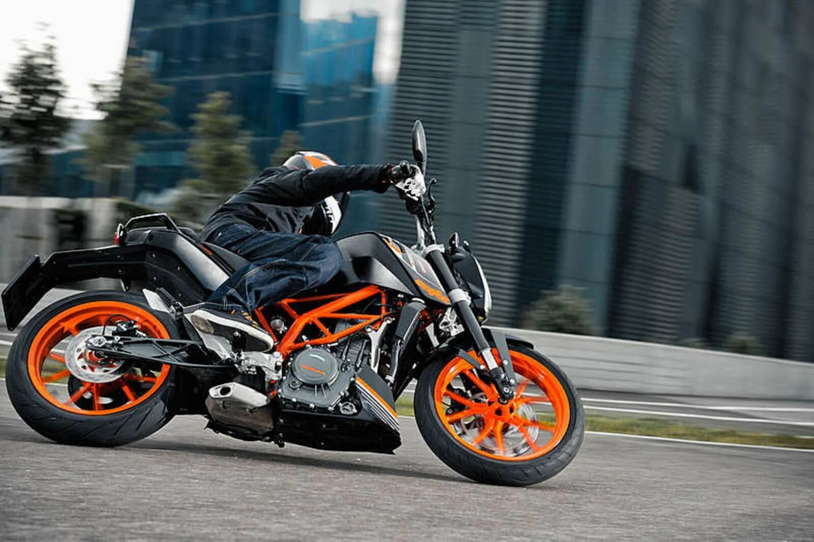 Мотоцикл KTM Duke 390. KTM 390 Duke ABS. Мотоцикл KTM 390 Duke ABS. KTM Duke 390 2016.