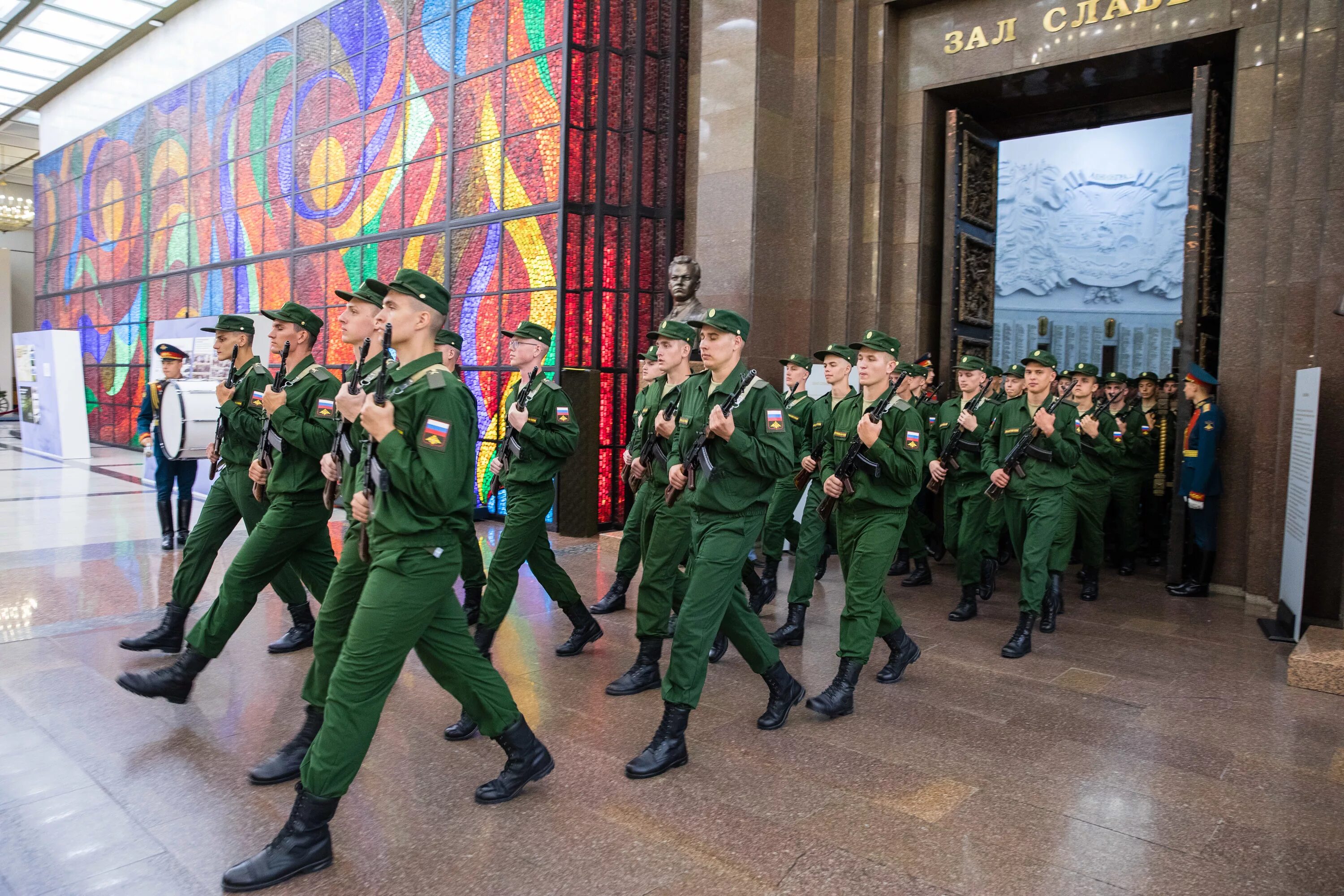 154 Преображенский полк Лефортово. Семеновский полк присяга. Семеновский полк Платц. Семёновский полк в Москве.