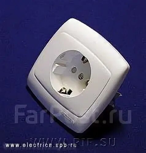 Розетка рс16 126 б ip44