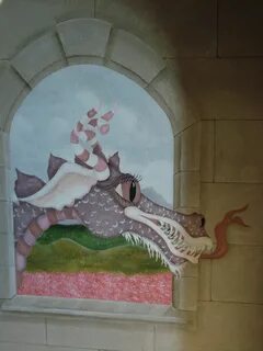 Фреска дракон