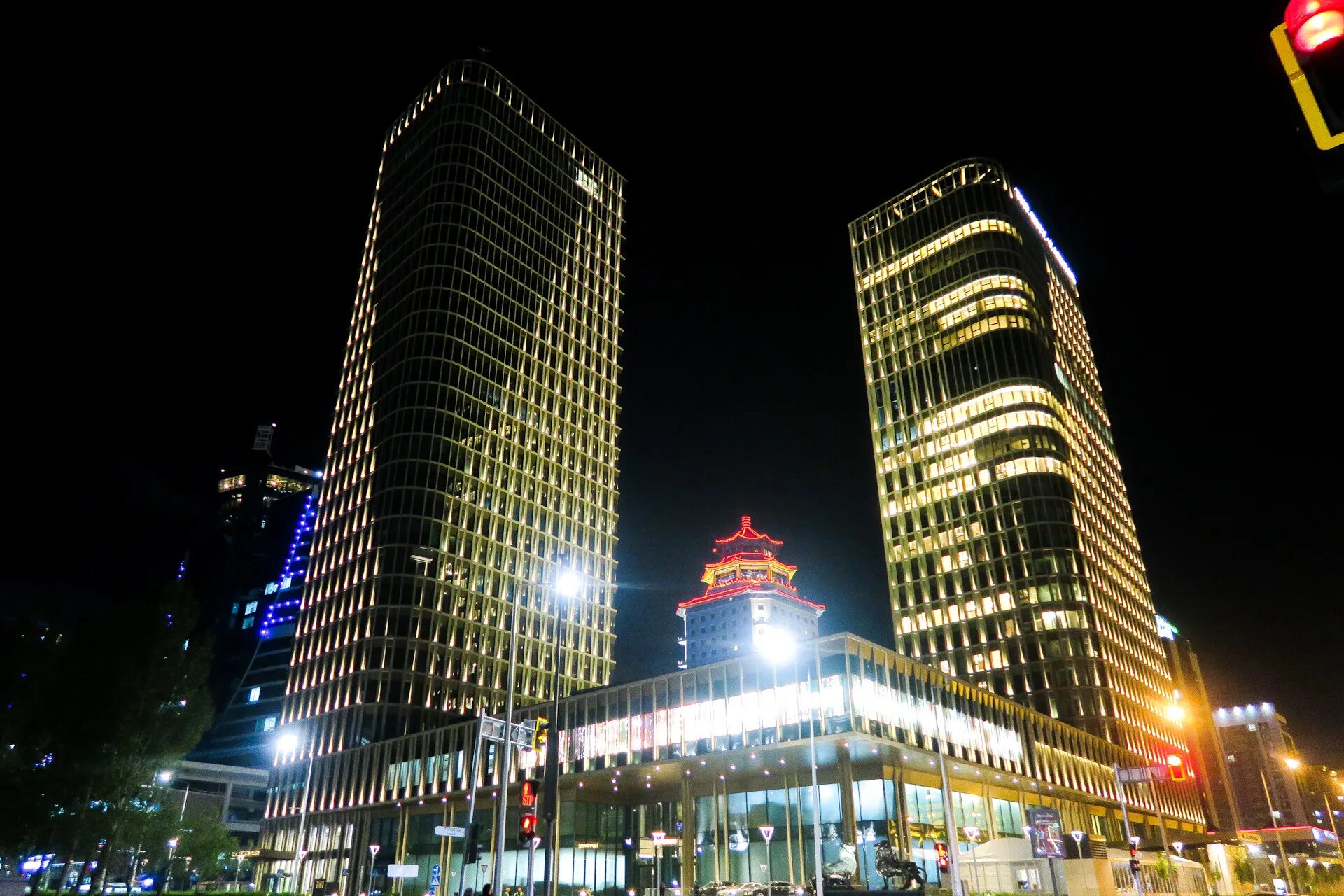 Талан тауэрс астана. Мфк talan towers. Talan towers в ritz carlton. Мфк talan towers. Мфк talan towers.