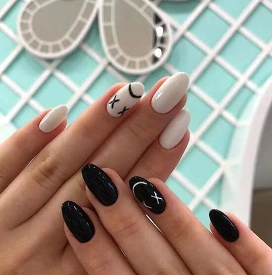 Nail Studio by Elvira Safina on Instagram: "➡ ️листайте, чтобы увидеть." Nail art