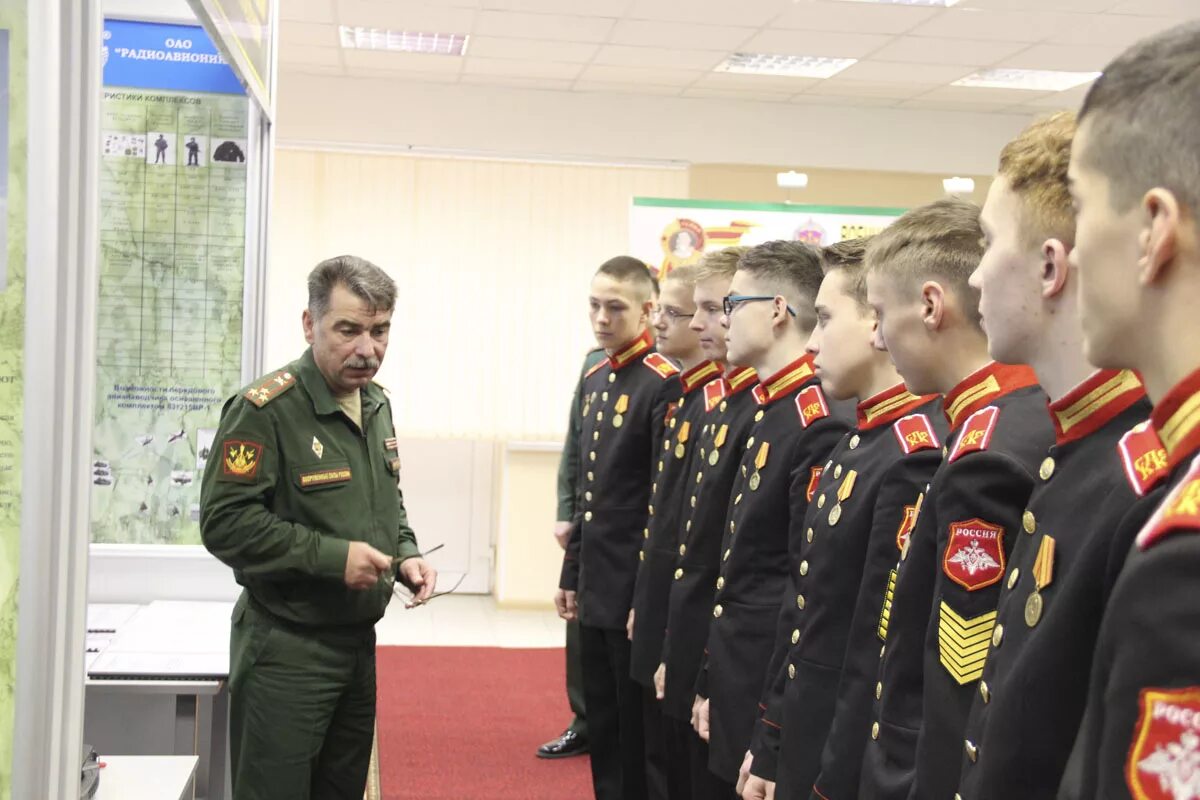 Военно инженерно технический. МТО Академия имени Хрулева армия. Военно-инженерный институт Санкт-Петербург имени Хрулева. Шеврон военной Академии МТО Хрулева. Академия МТО СПБ.